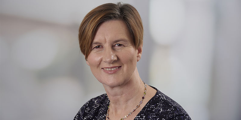 Dra.ª Susan Palmer - Chefe da equipa de Pré-Venda Global na Domino Printing Sciences