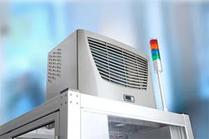 Armoire avec options de régulation de la température pour les environnements contrôlés