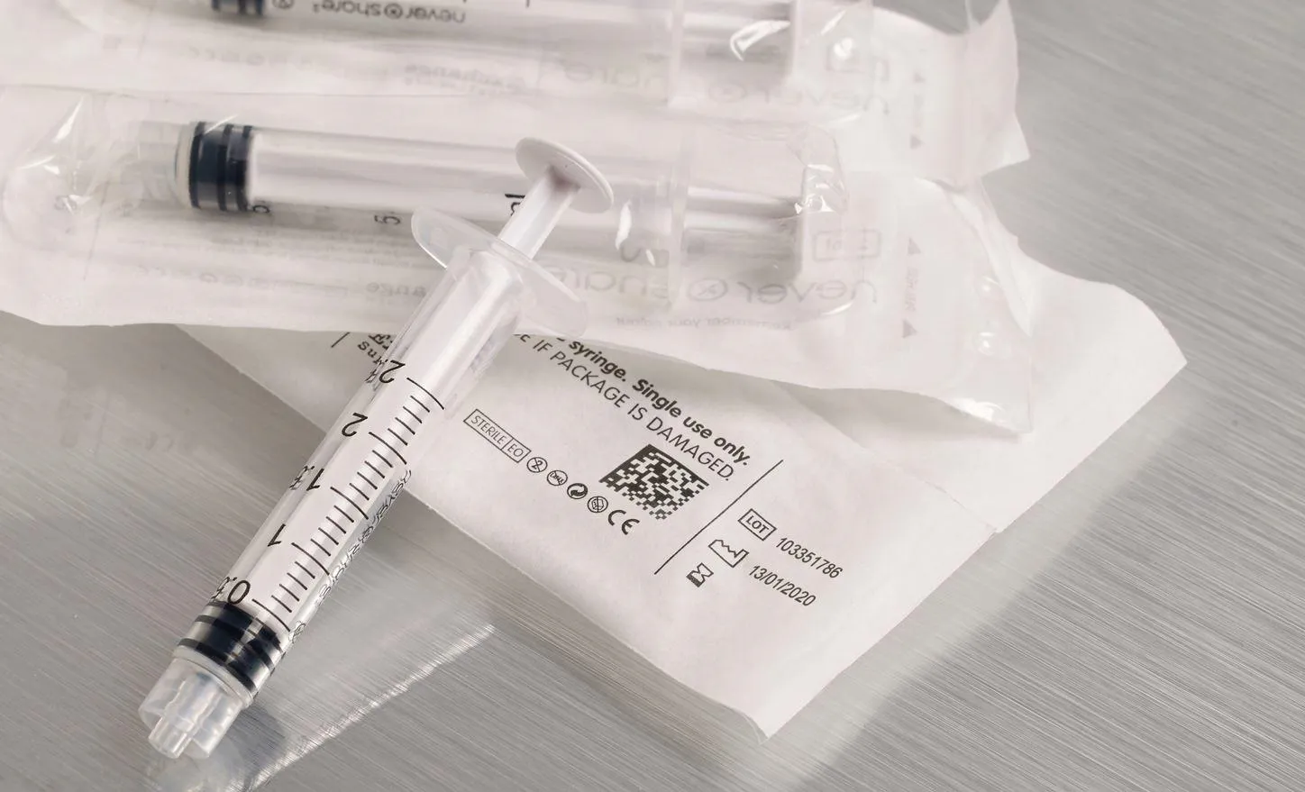 Disposable-syringe-small