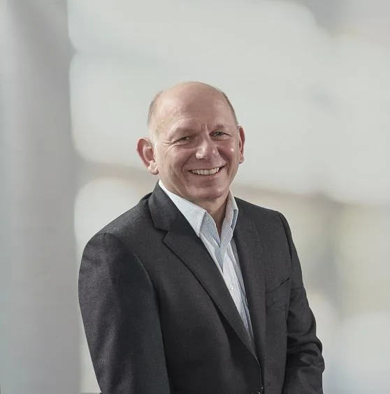 3326-Andrew Clifton-655