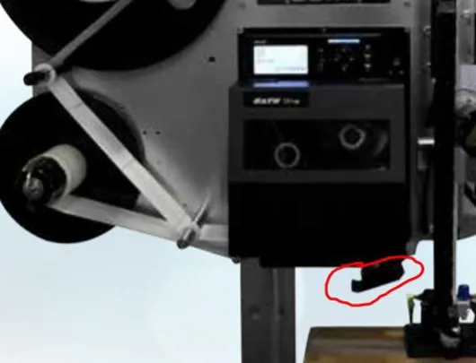Springy Label on Print & Apply unit