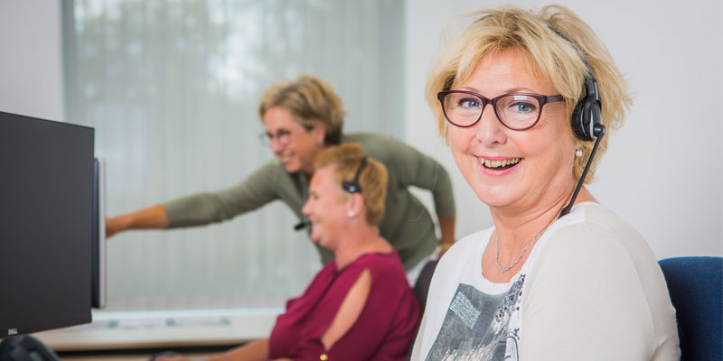 Esther aan het werk